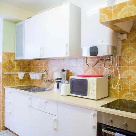 Central Downtown 2 Bed * Lagos